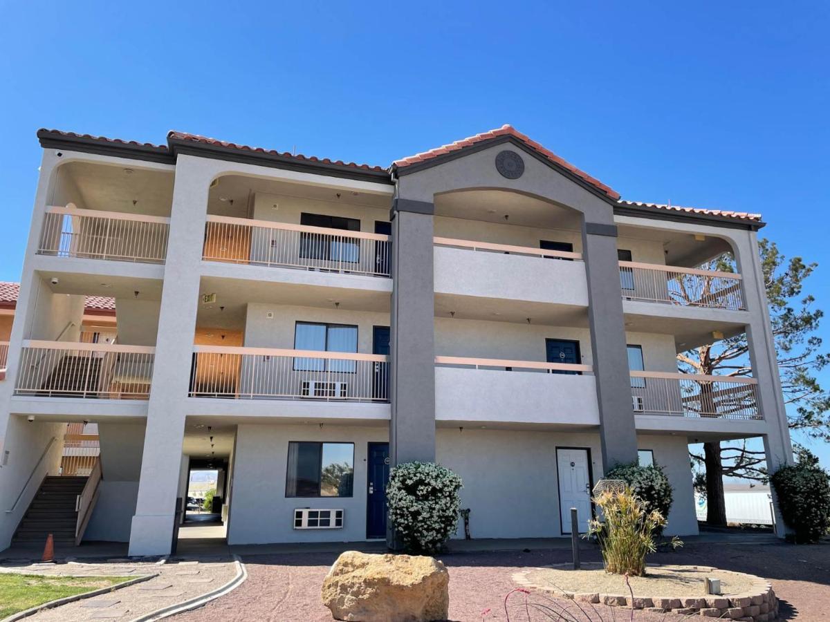 Motel 6 Barstow, Ca I15 And Lenwood Road Exterior photo